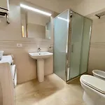 With Garden And Pool Apartamento Caorle